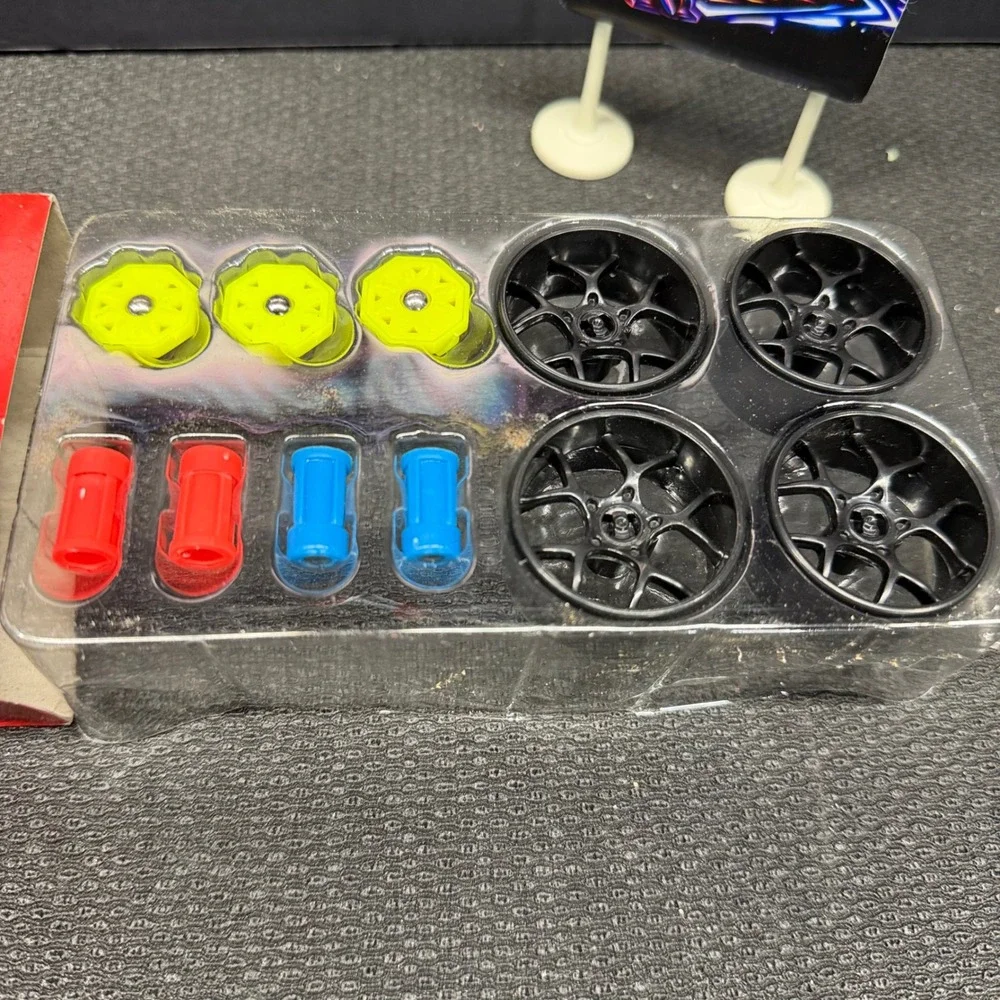 KNEX Magnets and Wheels Expansion Set Replacement Parts 11 Piece Kit Multicolor
